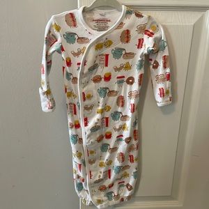 Magnetic Me 0-3M sleeper gown and hat